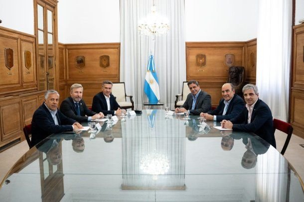 El Gobierno se reunió con apenas tres gobernadores, en el marco de una 