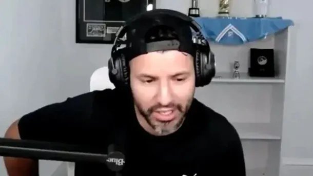 Tras su retiro, Agüero se metió de lleno en el mundo del streaming. 