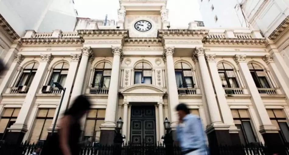 La economía K de Milei, el «pacientómetro» y la apuesta por la baja de tasas
