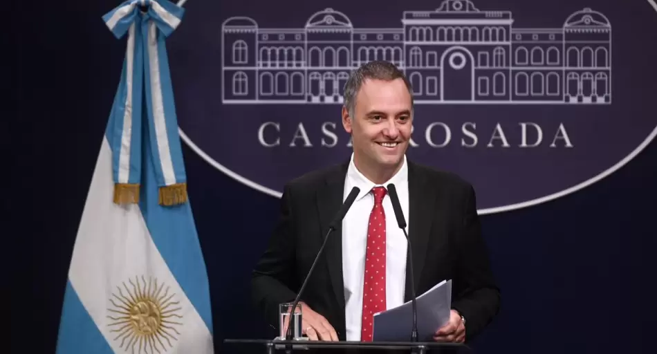 El Gobierno anunció un nuevo paquete de reformas: tierras a extranjeros, desalojos exprés y límites a expropiaciones