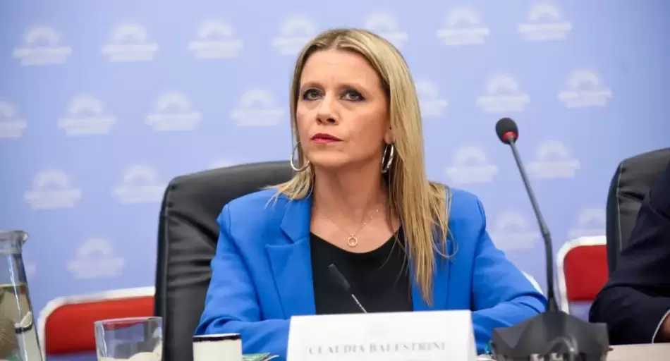 Reducir la cantidad de impuestos y bajar la presión tributaria: los objetivos en los que trabaja el Gobierno