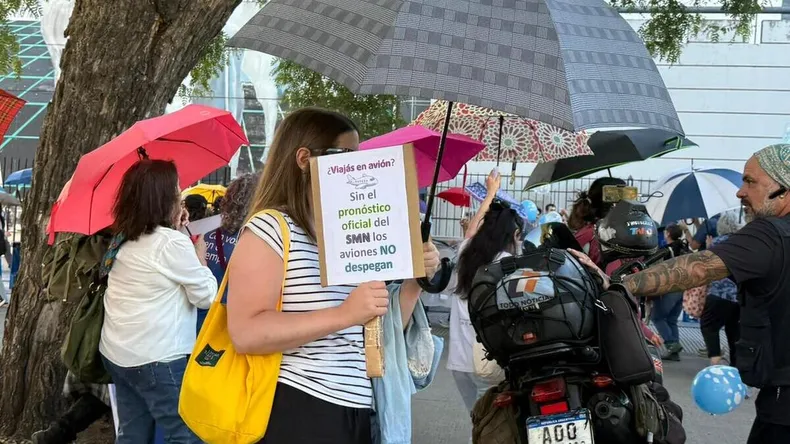 Advierten por despidos masivos en el Servicio Meteorológico: «Es un peligro para la seguridad de la población»
