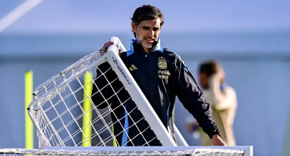 Roberto Ayala, sin filtro: la previa del Mundial, el nivel de los amistosos de Argentina y cómo manejan la presión de ganar todo el tiempo