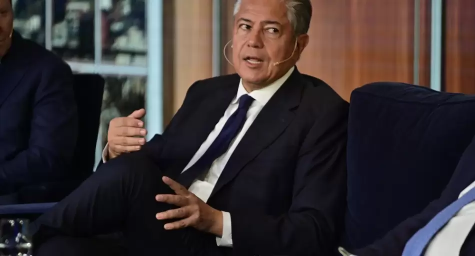 Desde Houston, Figueroa lanzó la licitación de 15 áreas de GyP y salió a seducir inversiones en la OTC