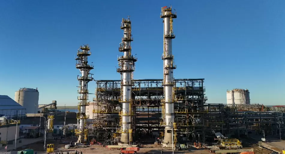 Mega pone en marcha su nuevo tren en Bahía Blanca y refuerza la industrialización del gas de Vaca Muerta