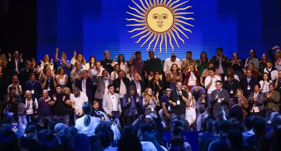 Milei ya ganó: el peronismo abraza el superávit de cara a 2027, aunque no todos quieren ponerlo en la vidriera
