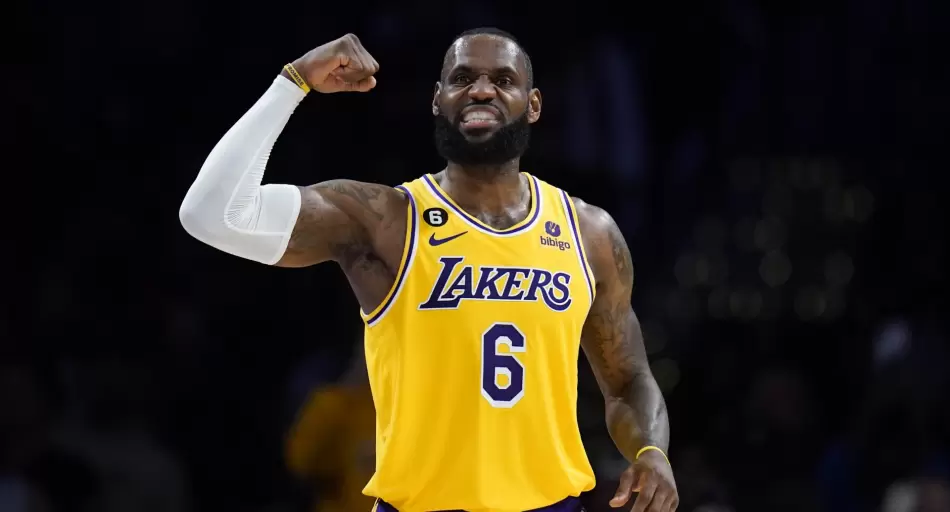 Impacto en la NBA: LeBron James cambió los Lakers por los 76ers y resignó millones para conquistar su último anillo