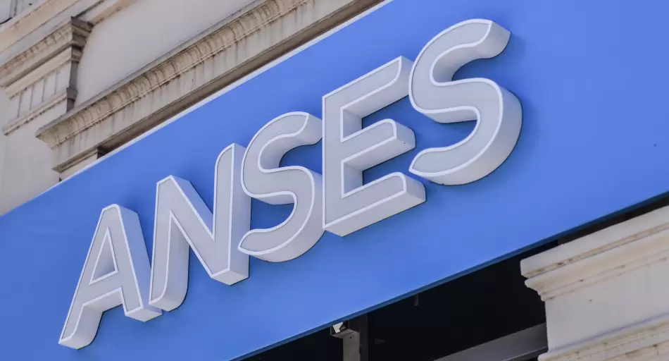 ANSES paga esta semana: quiénes cobran del 24 al 28 de agosto según el DNI