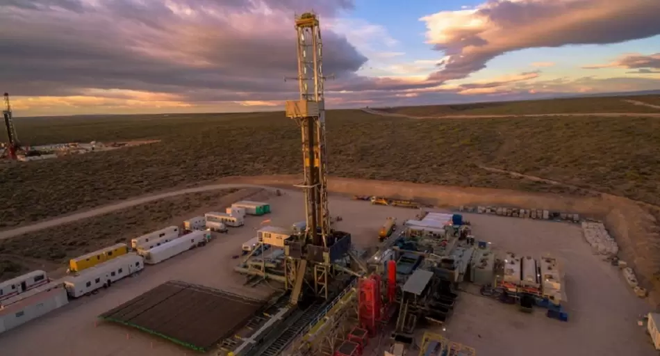 Petróleo récord: las exportaciones energéticas dejaron casi US$ 900 millones de superávit