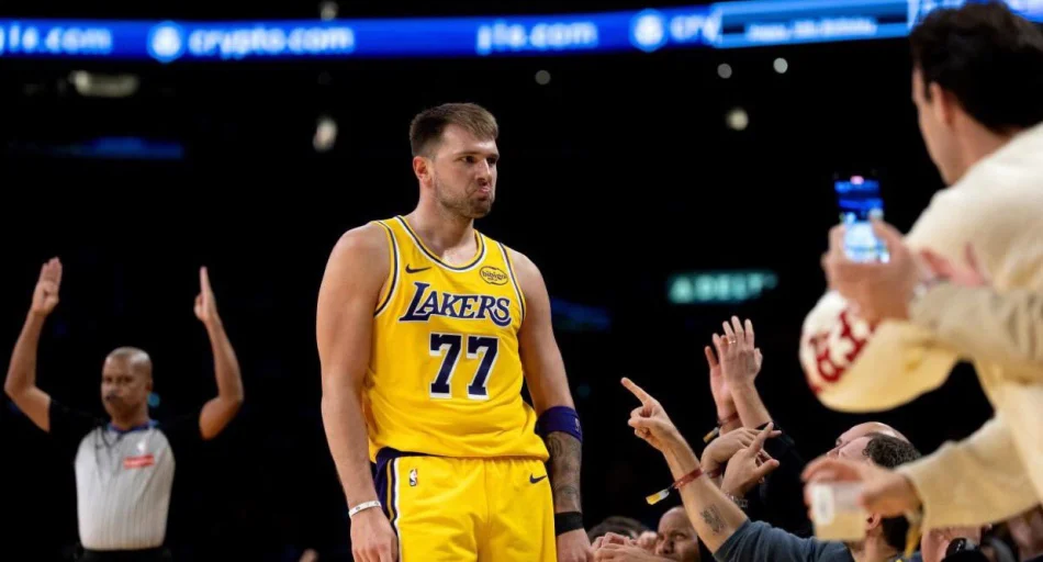 La empresa que pagará más de US$ 30 millones por año para estar en la camiseta de Los Angeles Lakers