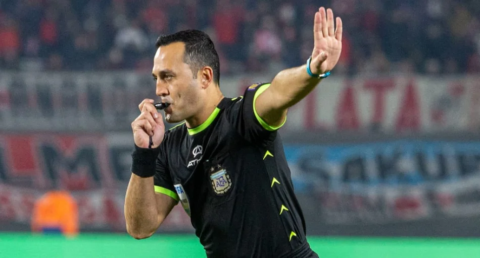 Los audios de un árbitro del fútbol argentino que expusieron una fuerte interna en la AFA: «Les chupamos un huevo»