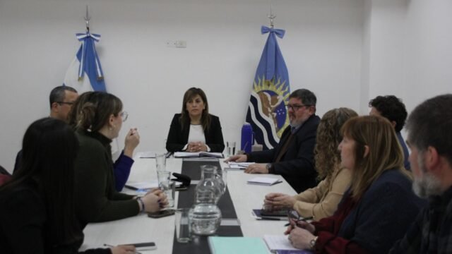 Economía y Educación coordinan el traspaso de Liquidaciones y Mantenimiento Escolar