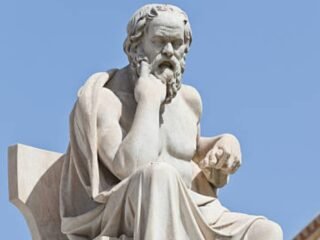 Frase del día, Sócrates, filósofo: “Una vida que no ha sido examinada no merece ser vivida”