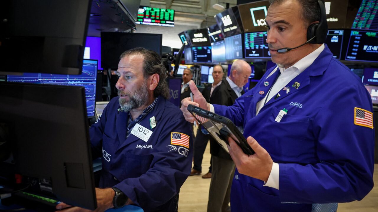 Wall Street cerró su primera semana con ganancias en un mes tras una nueva caída del petróleo