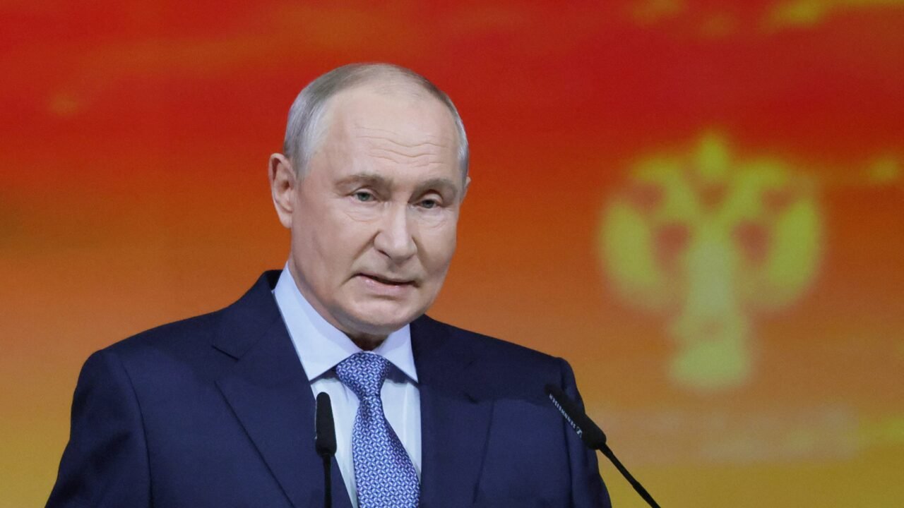 Apremiado por el déficit, Putin decidió elevar los impuestos para financiar la guerra en Ucrania