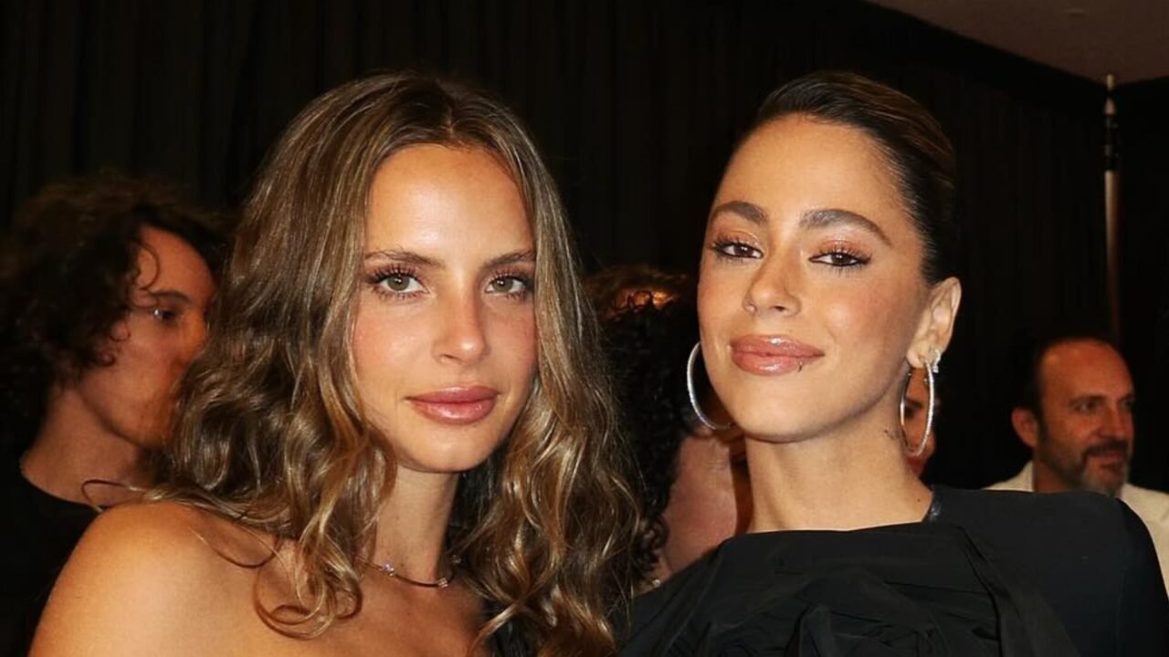 La reacción de Tini Stoessel al embarazo de Carola Gil, su mejor amiga