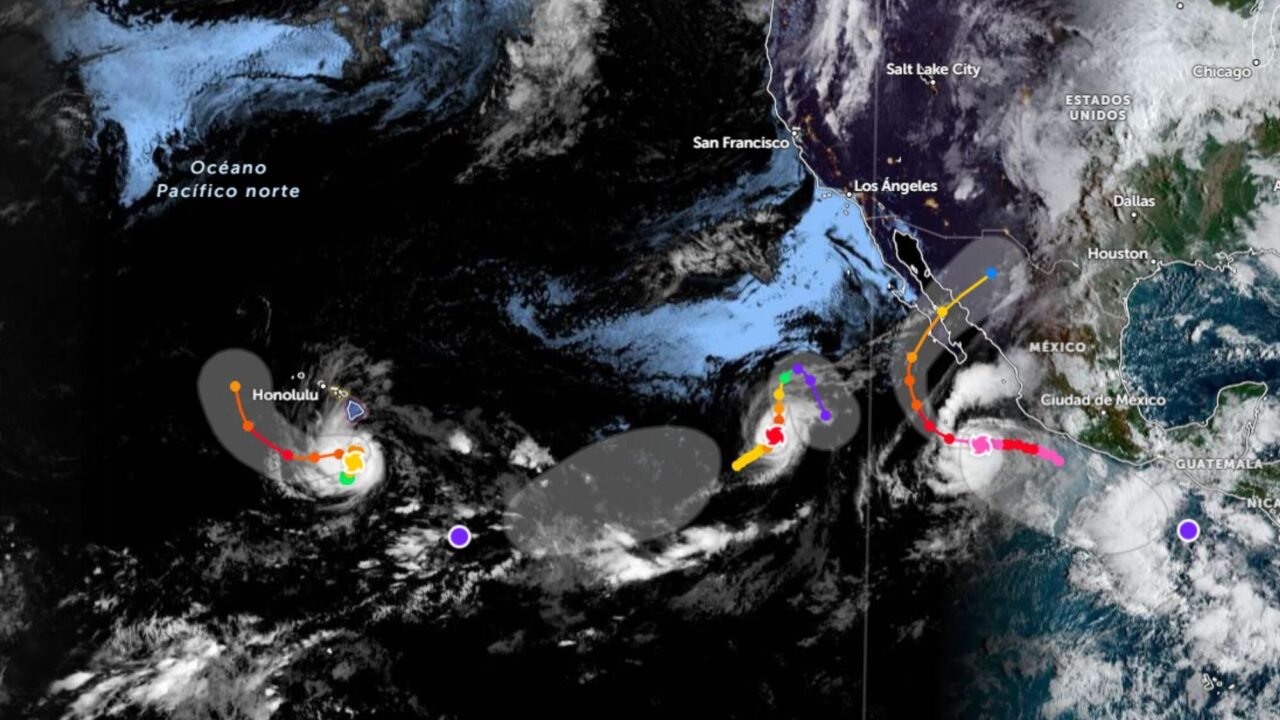 Tres huracanes en el Pacífico amenazan a México y Hawái este fin de semana