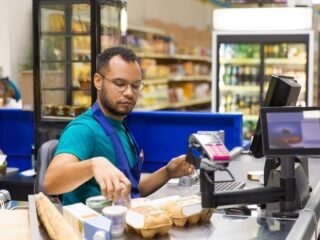 ¿Por qué el 28 de septiembre no hay supermercados, shoppings ni comercios?