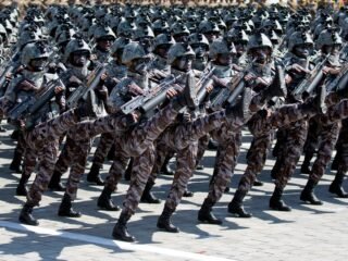 Zelensky aseguró que Corea del Norte enviará otros 10.000 militares a pelear para Rusia