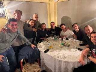 Con Lionel Scaloni a la cabeza, el cuerpo técnico de la selección argentina sorprendió a todos al cenar en un restaurante porteño