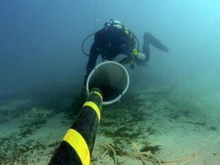 Meta anuncia construcción de cable submarino de internet con capacidad de 1 petabit por segundo