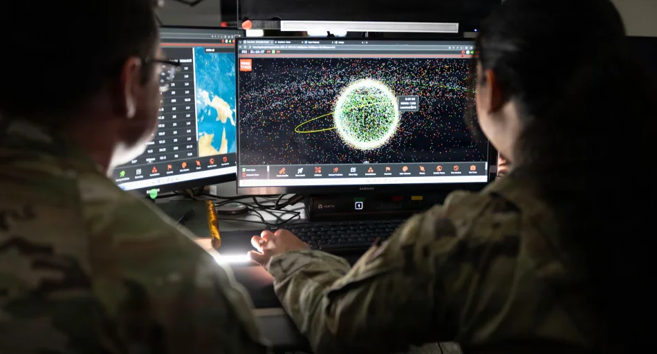 La competencia entre EE.UU. y China llega al espacio: Washington y Pekín se preparan para la «guerra de las galaxias»