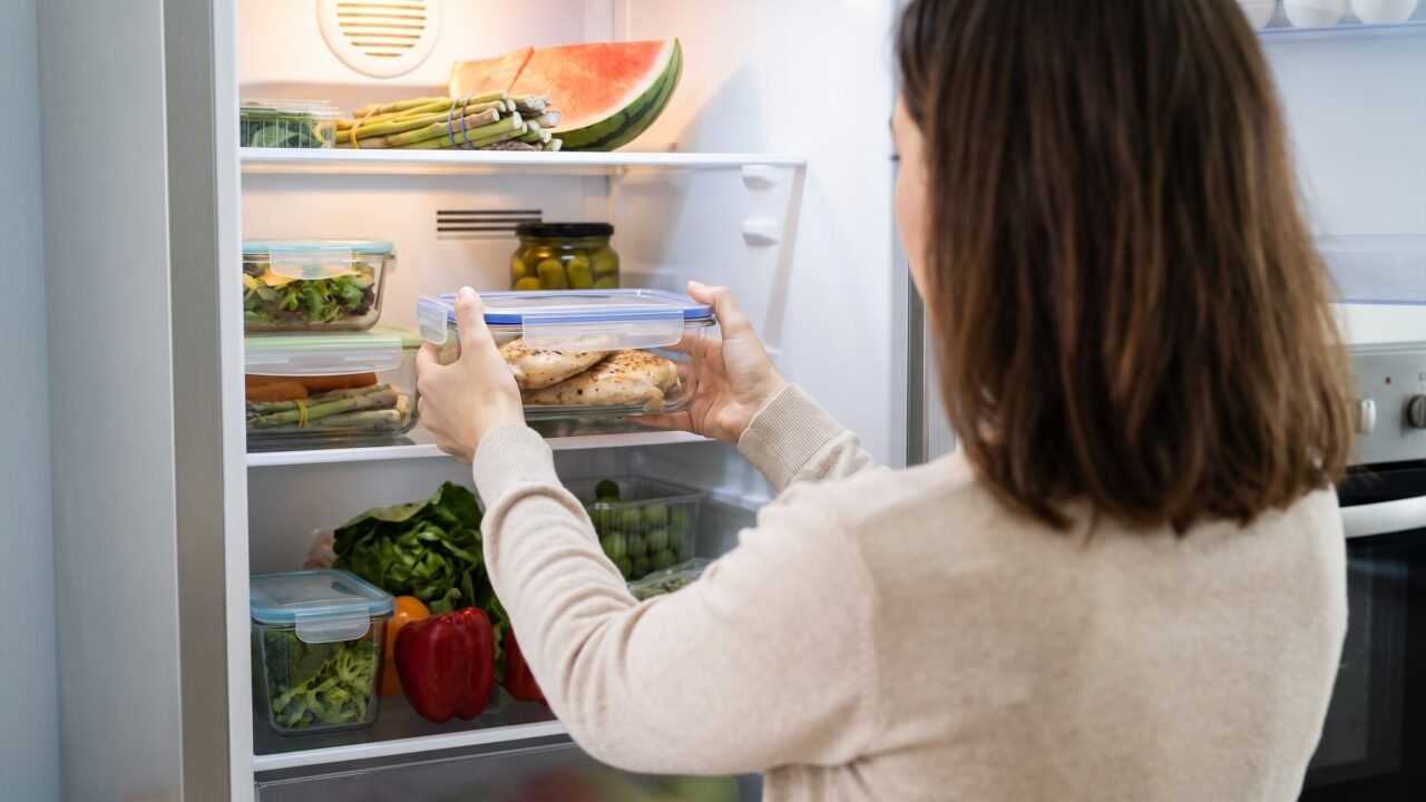 Una actualización de Samsung apagó heladeras inteligentes y arruinó la comida de usuarios
