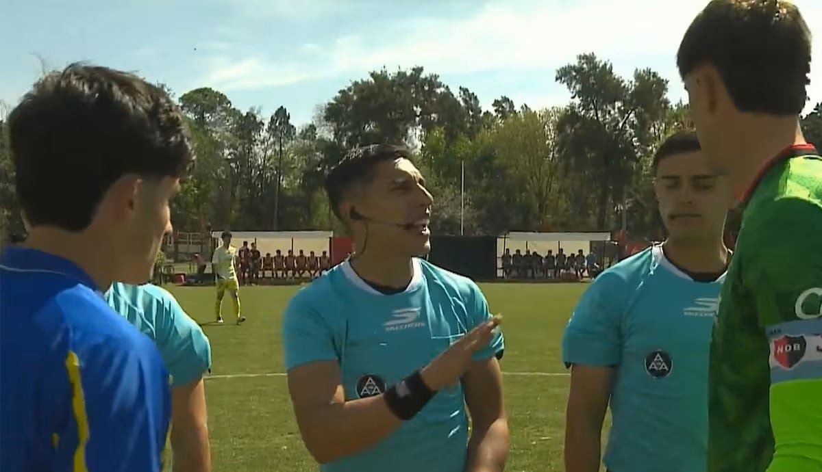 “Que no falte el respeto”: el tenso sorteo antes del clásico de Reserva que goleó Newell’s ante Rosario Central