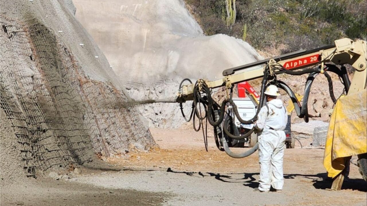 Con explosivos y detonación dinamitaron una montaña en La Rioja: así avanza la megaobra de un túnel de 250 metros en la ruta nacional 75