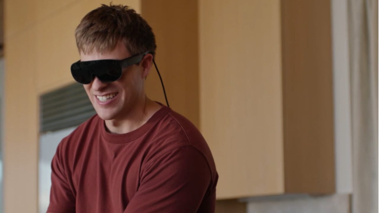 Meta lanza gafas de realidad virtual que hacen llamadas con hologramas