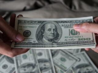 Dólar hoy y dólar blue, EN VIVO: a cuánto cotiza el oficial y cuál es el precio del paralelo este viernes 25 de septiembre, minuto a minuto