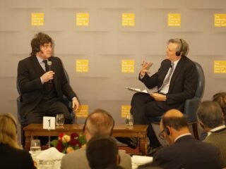 Las seis preguntas que incomodaron a Milei en una dura entrevista en EE.UU.