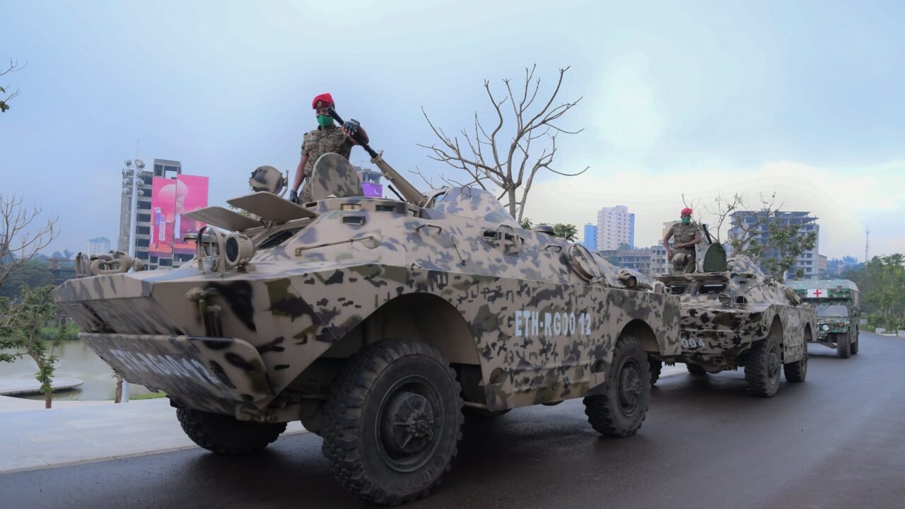 Etiopía recuperó una ciudad estratégica en el norte del país mientras se extienden los combates con los rebeldes de Tigré