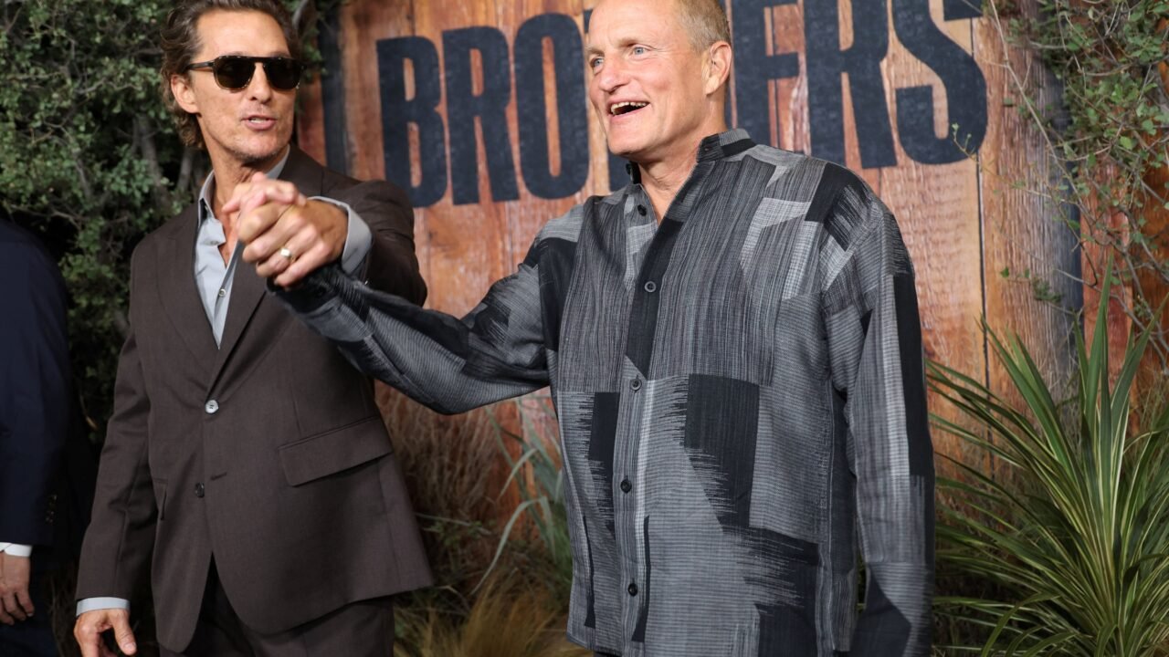 Woody Harrelson reflexionó sobre su amistad con Matthew McConaughey: “Es más cercano que mis propios hermanos, desde hace años”