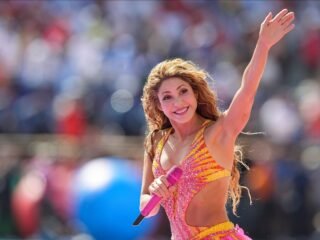 Shakira donó casi 4 millones de dólares para construir un colegio con lugar para 1700 estudiantes