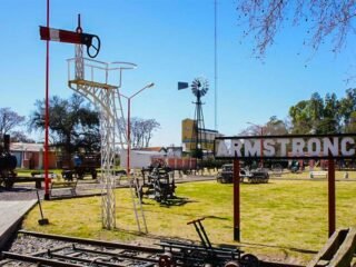 Una herencia de 6 millones de dólares enfrenta al chofer y a la prima hermana de un empresario ganadero