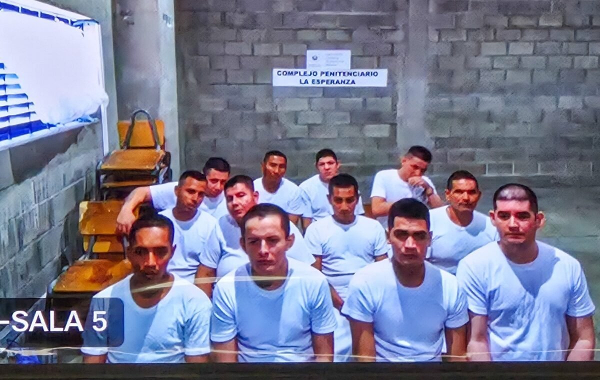 “Munrra”, “Legendario” y “Little Villano”: Tribunal da más de cuatro décadas de cárcel para la clica Francis Locos en El Salvador
