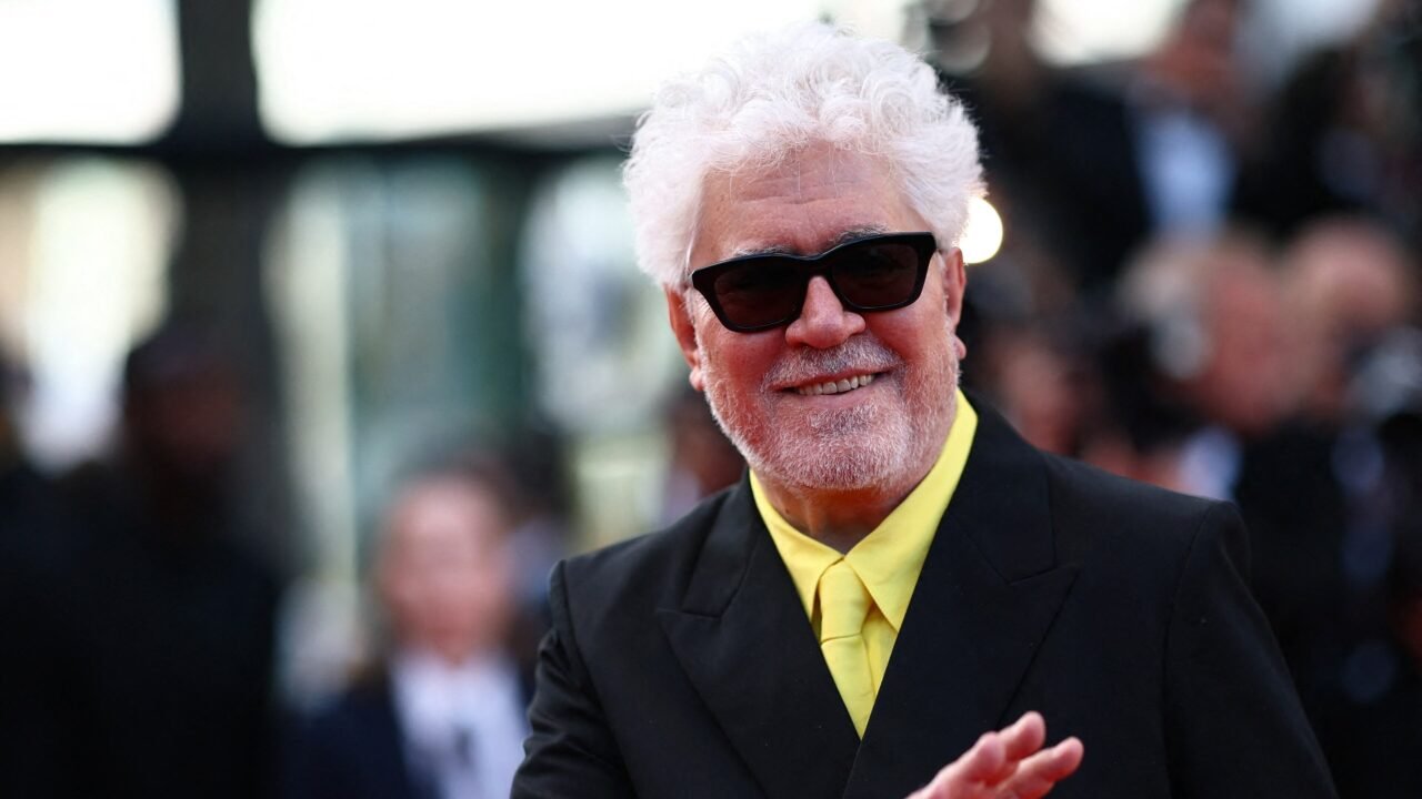 La gastronomía en los rodajes de Pedro Almodóvar: qué platos se sirven y cómo se planifican los menús del elenco