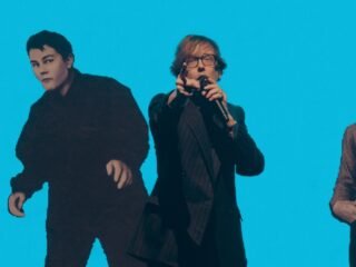 El nuevo documental de Pulp es un lúcido ensayo sobre la clase trabajadora, el envejecimiento y la obstinación del arte pop