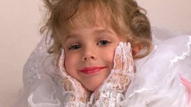 La misteriosa muerte de JonBenét Ramsey que conmocionó al mundo y ahora llega a Netflix