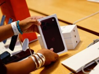Cómo pedir a Apple una indemnización por bajo rendimiento de mi iPhone, si estoy en Argentina