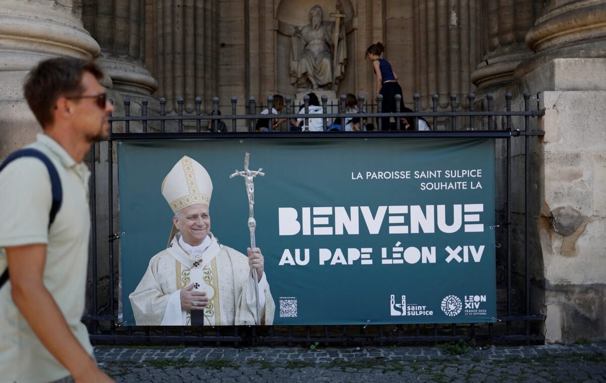 Francia se prepara para la primera visita oficial de un papa en 18 años: así será la agenda de León XIV