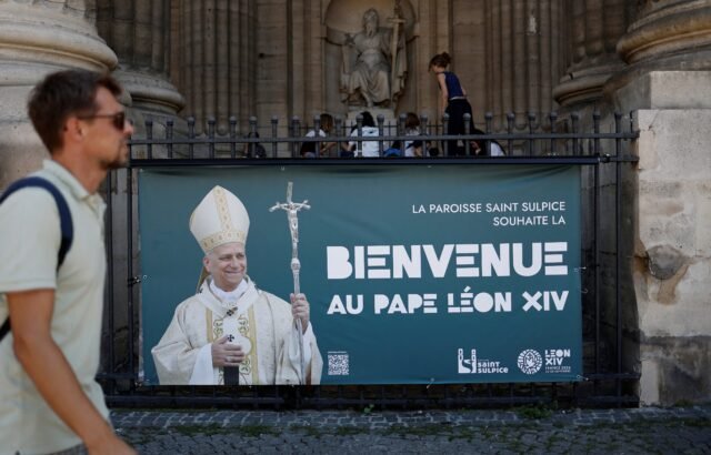 Francia se prepara para la primera visita oficial de un papa en 18 años: así será la agenda de León XIV