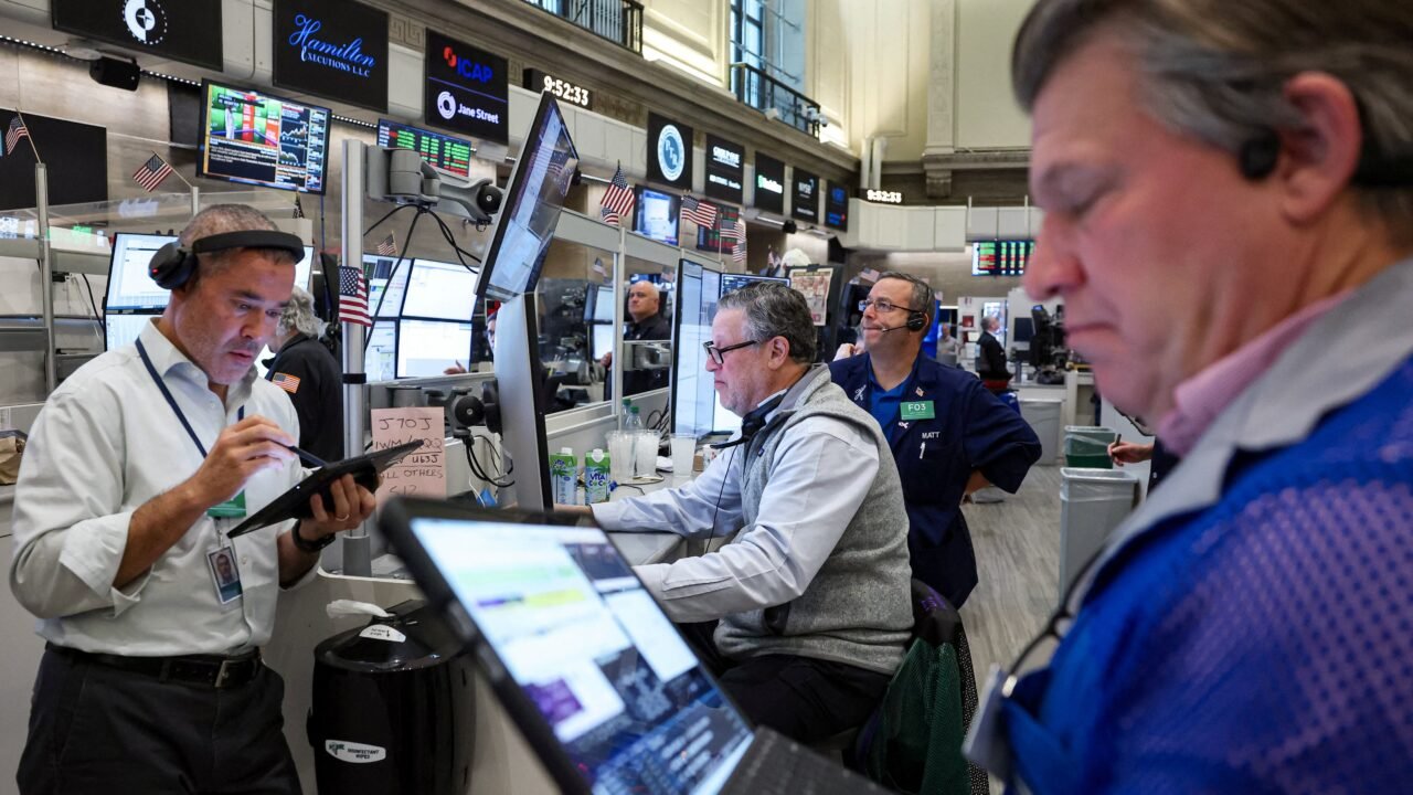 Semana financiera: un difícil contexto externo y las dudas locales golpearon a las acciones y bonos argentinos