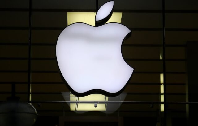 Un tribunal de Brasil obliga a Apple a controlar la edad de quienes usan apps de casino