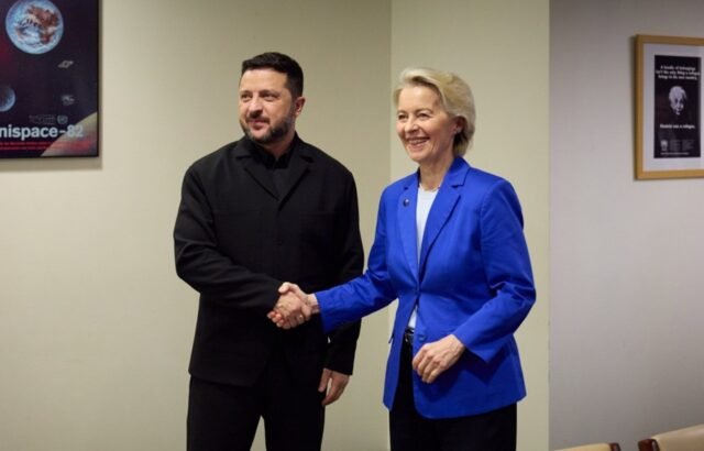Zelensky y Von der Leyen analizaron nuevas vías de respaldo económico y militar para Ucrania