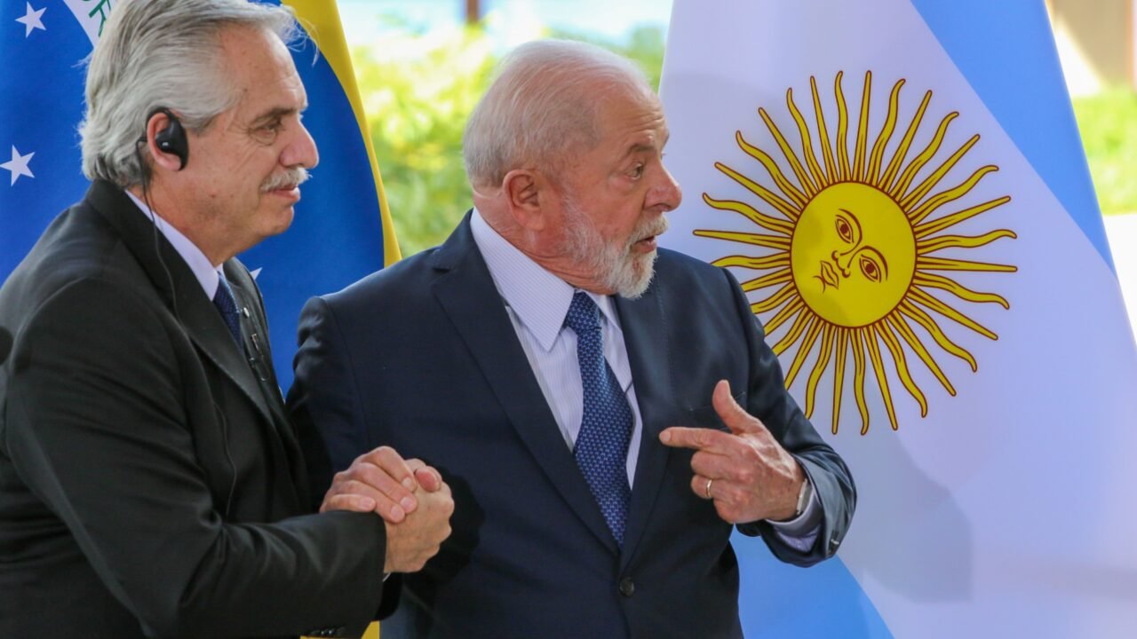 “Salieron de la selva”: Alberto Fernández compartió un spot de Lula para reivindicar su teoría sobre el origen de los brasileños