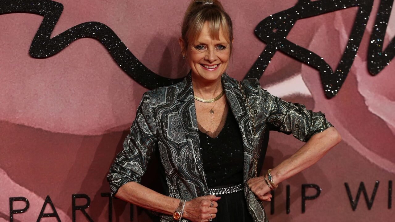 Twiggy cumple 60 años como ícono de la moda y revela que su famoso corte de pelo fue un accidente
