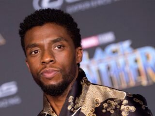La viuda y los hermanos de Chadwick Boseman, enfrentados por su herencia: acusaciones cruzadas y millones en juego