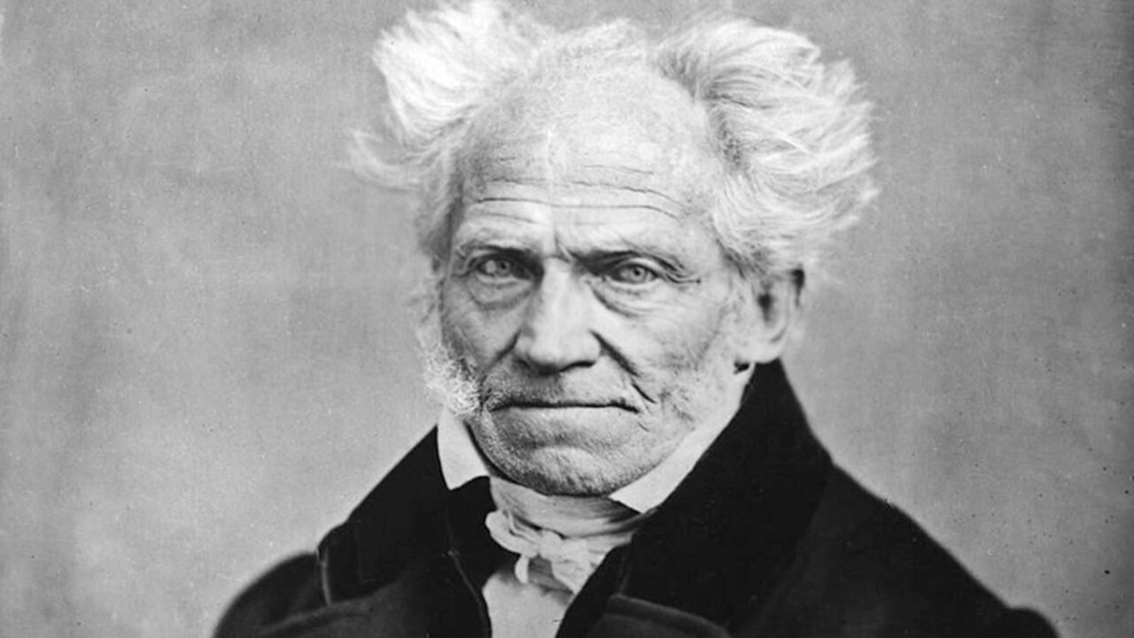 Arthur Schopenhauer, filósofo alemán: “El hombre común se preocupa por cómo pasar el tiempo; el hombre inteligente, por cómo usarlo”